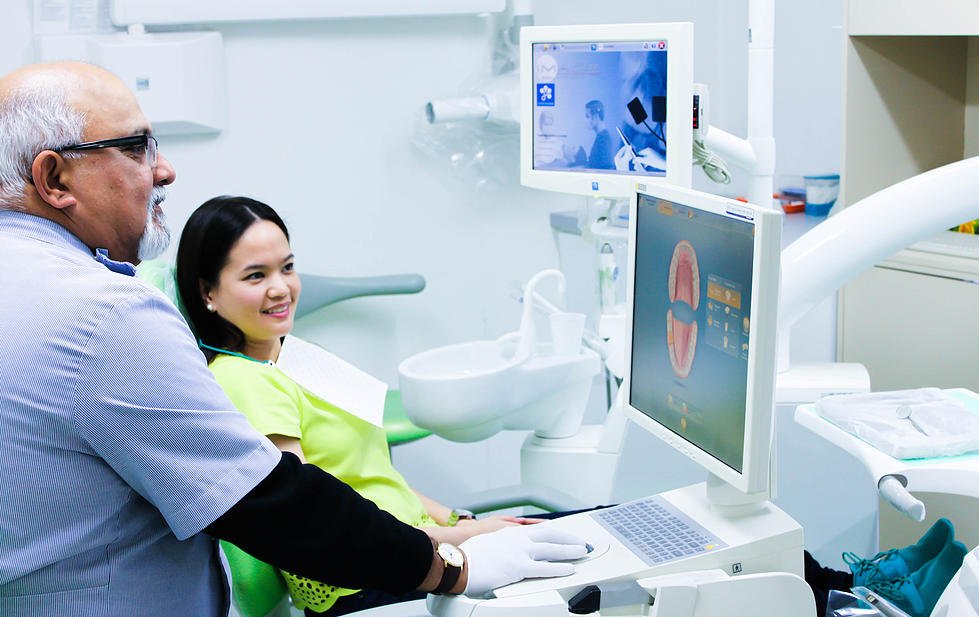 Dr Sheetal Sachdeva BDS Dental Surgeon Dentist Wantirna South Dentist With Patient